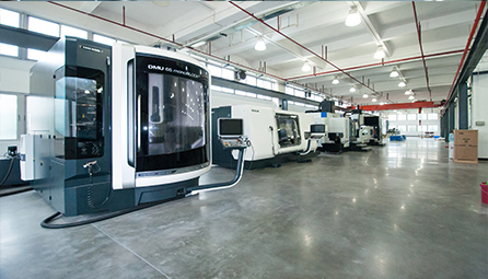 七軸車銑複合加工中心（1臺(tái)）